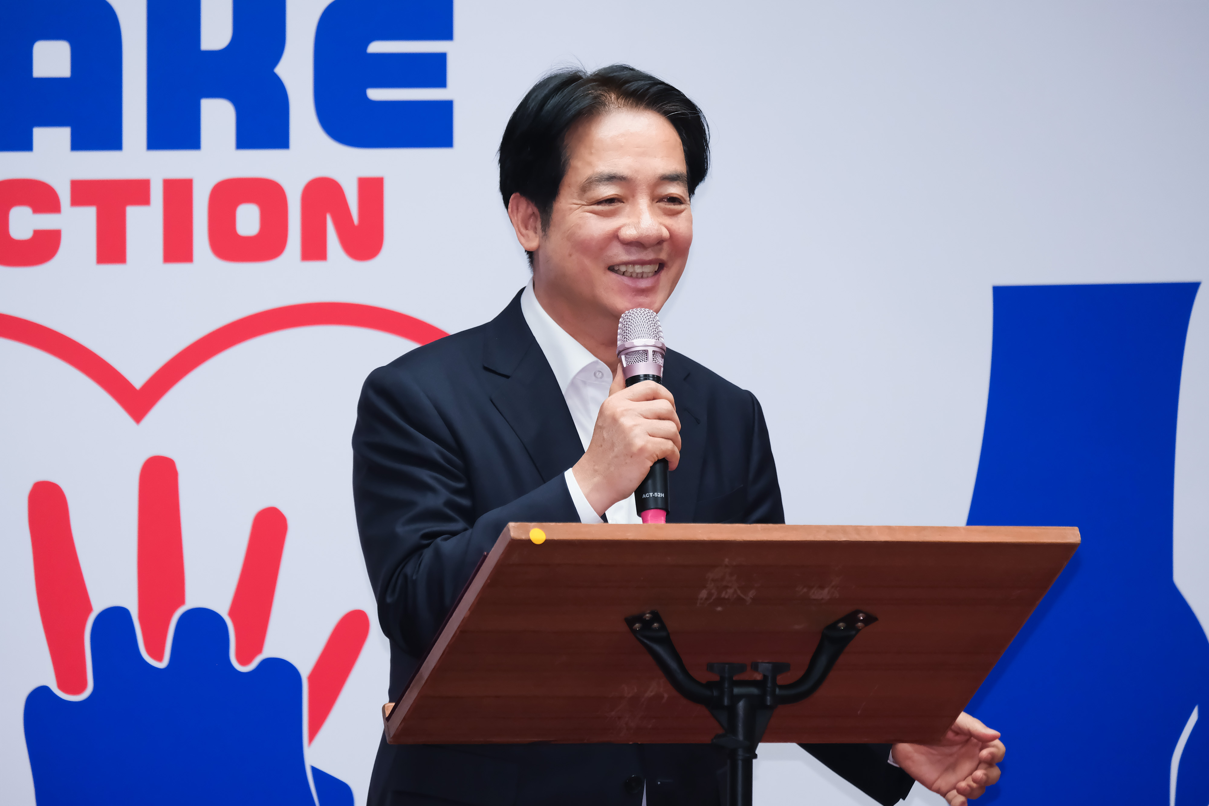 賴総統が2025年の3大新政策発表！ 草の根支持者から批判殺到「来年の納税はExcel payで可能？」 | 張庭維（チヨウ・テイイ） | ニュース  - 風傳媒日本語版