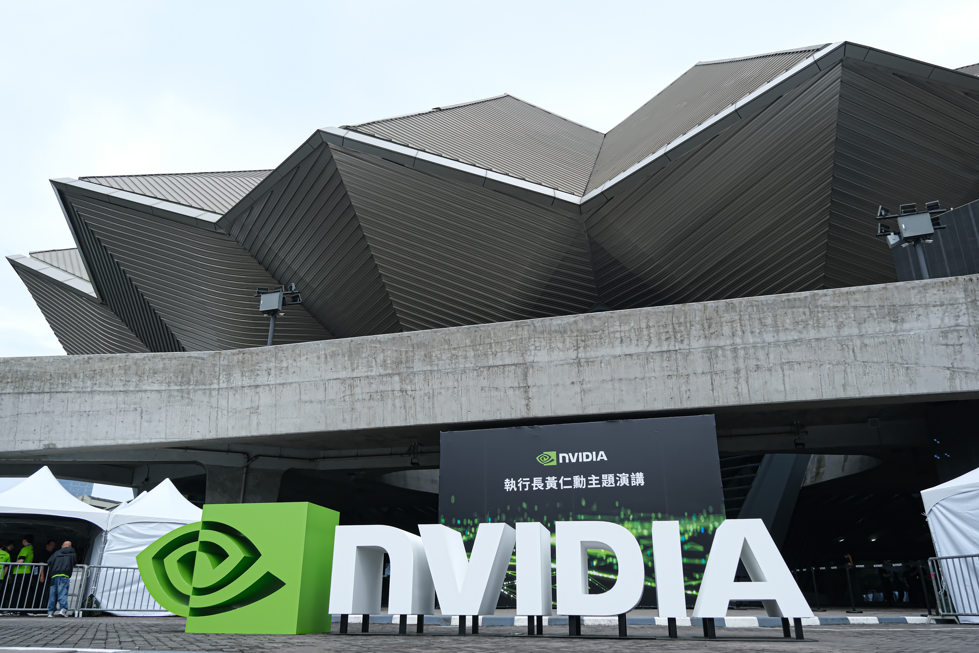 輝達超強財報被控「詐欺作假」！郭明錤一一解析疑點揭答案| 張大任| 新聞- 風傳媒