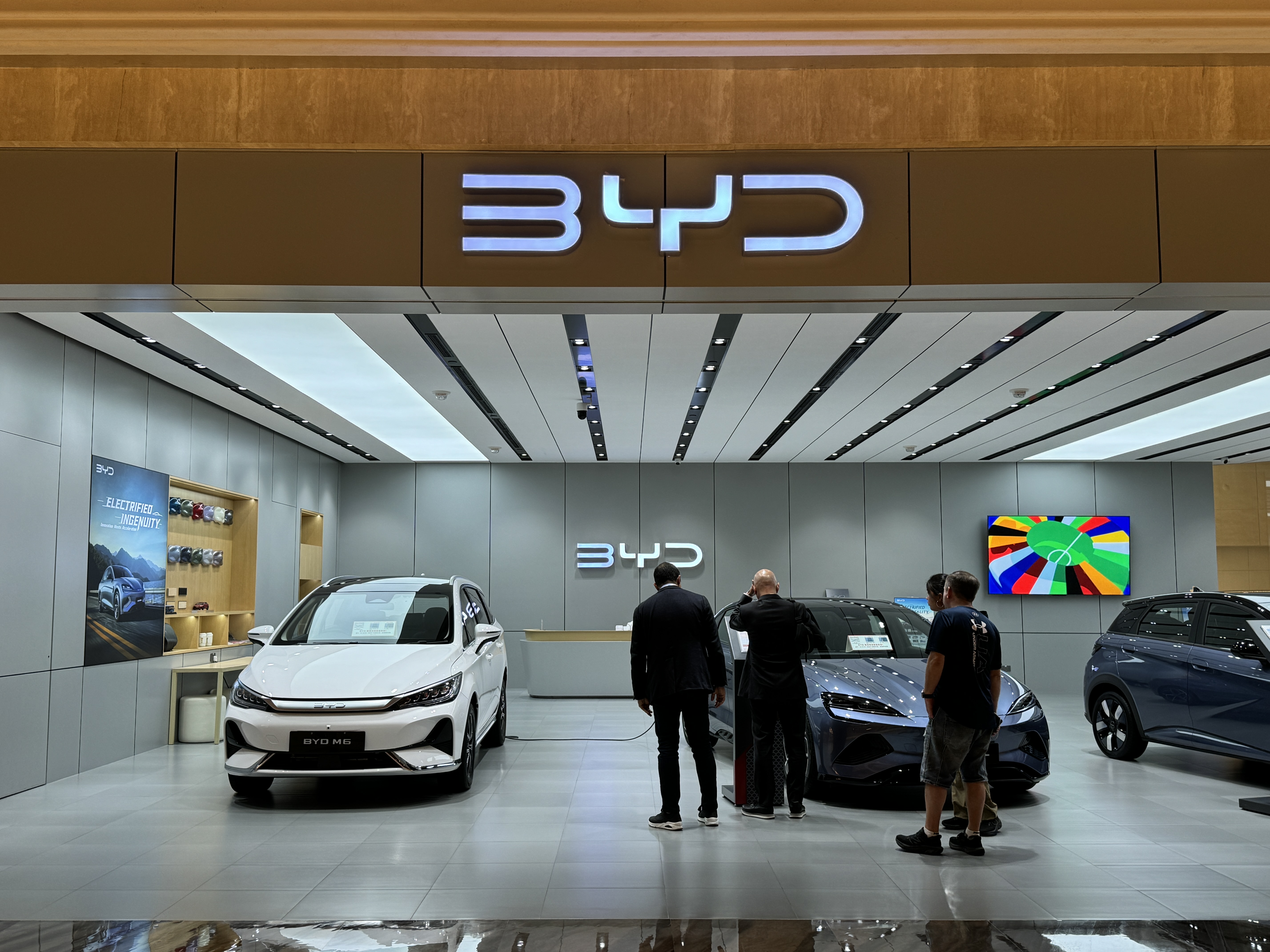 比亞迪登台如「木馬屠城」？謝金河籲政府備妥對策：否則台灣門戶洞開| 周幸容| 新聞- 風傳媒