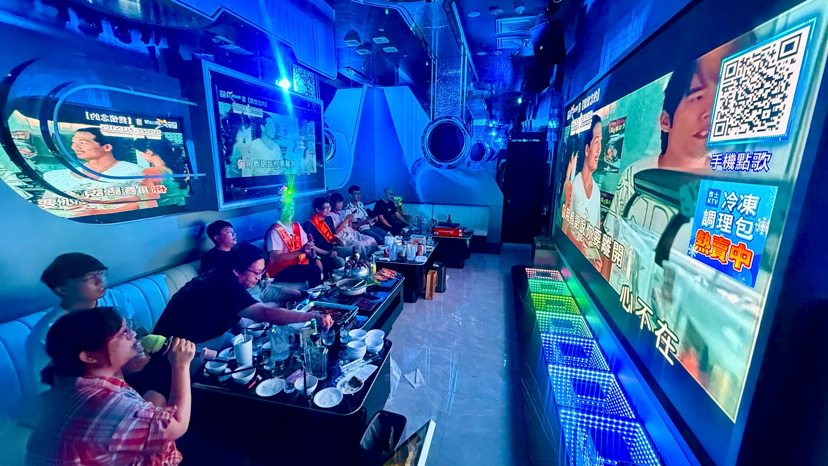 高雄KTV新霸主登場賓士台鋁店元旦開幕歡唱5折| 楊艾喬| 地方新聞- 風傳媒